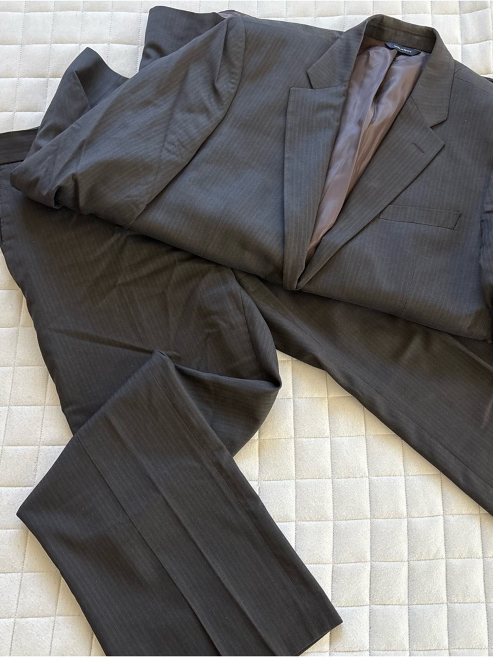 Banana Republic Men's Brown Pinstripe Suit - Size 42R, 35/32